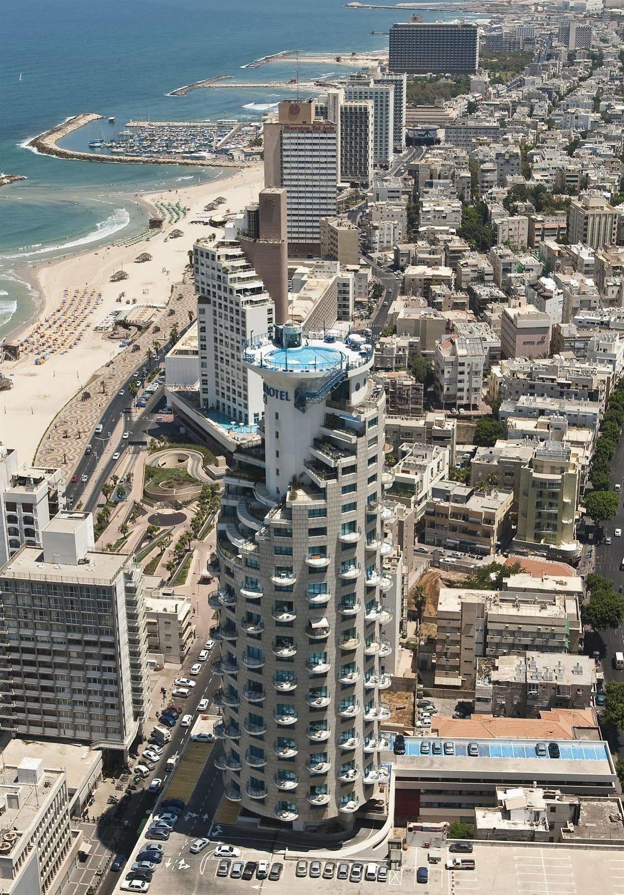 Sea Tower By Isrotel Design Тел Авив Екстериор снимка